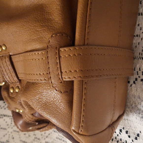 HYPE SOFT LEATHER SATCHEL - Picture 8 of 12